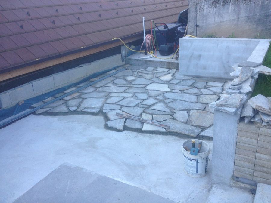 Terrasse pierres
